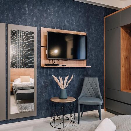 Soho Apartmanhaz 杰尔 外观 照片